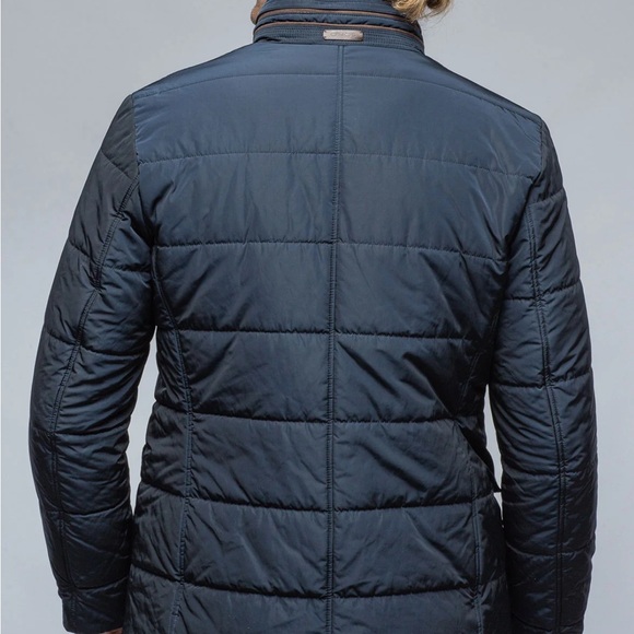 GIMO’S Quilted Insulated Jacket (Made in Italy) Size 52
Medium->Large - Picture 8 of 8